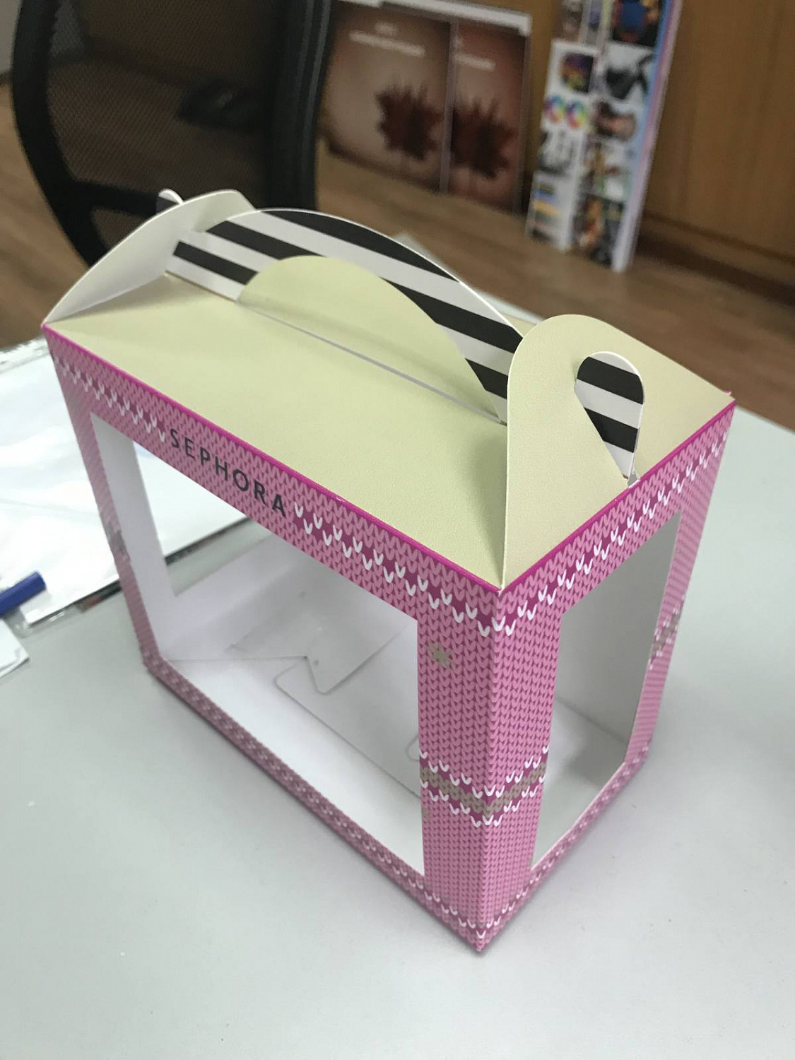 Печать на гофрокартоне в Москве | Заказать УФ печать на гофрокартоне по ...